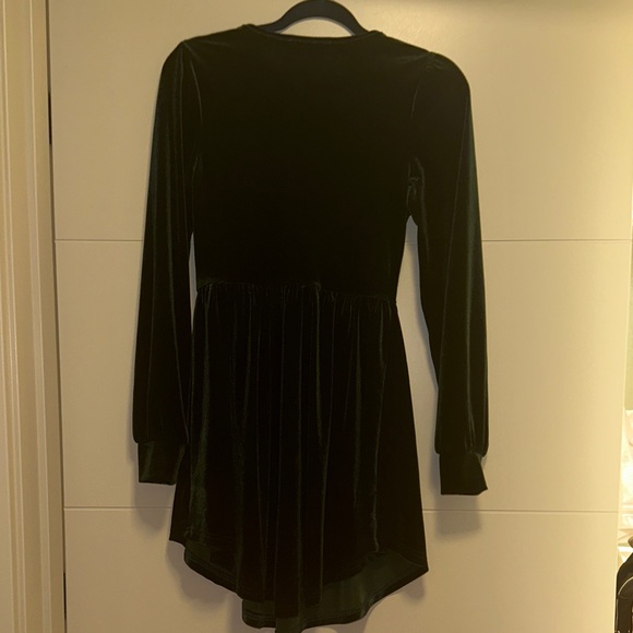 Cider Brand Green Velvet V-Neck Button Dress sz S Like New, Goth Gothic Style - Picture 5 of 5